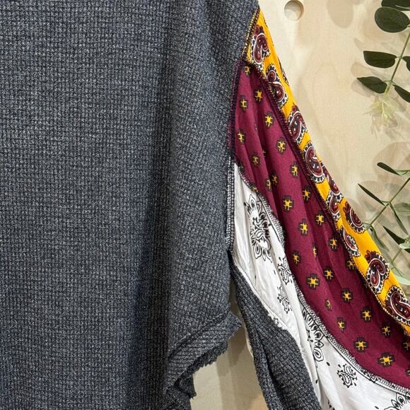 FREE PEOPLE Blossom Thermal Top Small Charcoal Waffle Knit Pieced Full Sleeves - Picture 4 of 11